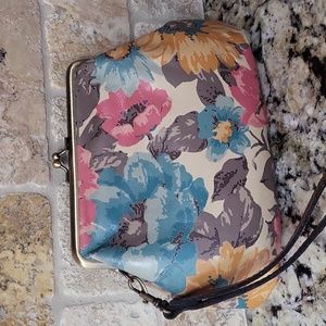 Patricia Nash First Bloom Savena Wristlet